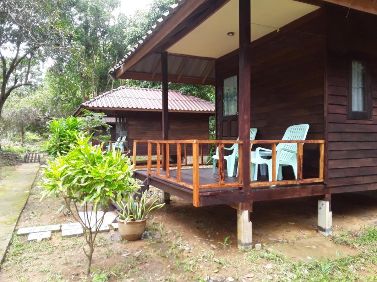 Eco Bungalow Koh Phayam Bagian luar foto