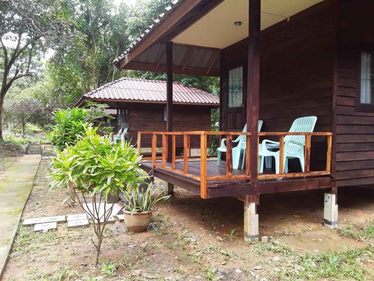 Eco Bungalow Koh Phayam Bagian luar foto