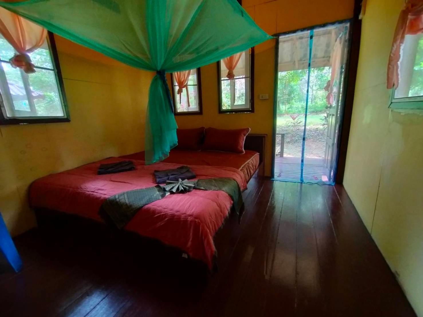 Eco Bungalow Koh Phayam Bagian luar foto
